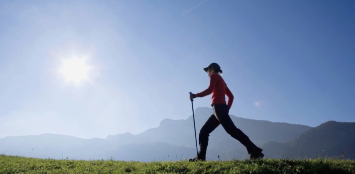 Frau Nordic Walking